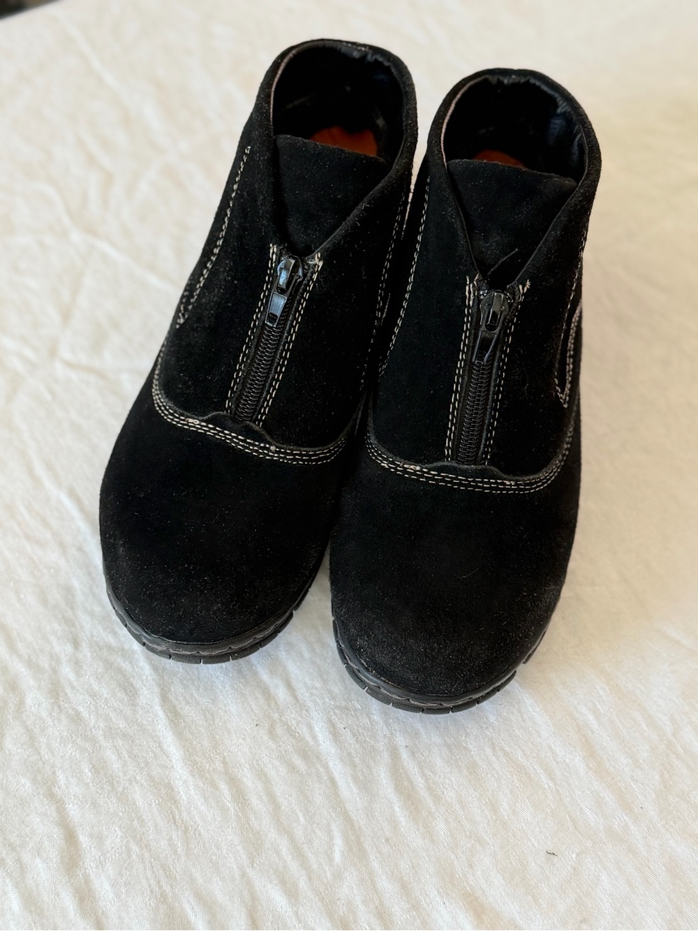 Women’s Merrrell Black Suede Centre Zip Ankle Boots Size 7 Wide
